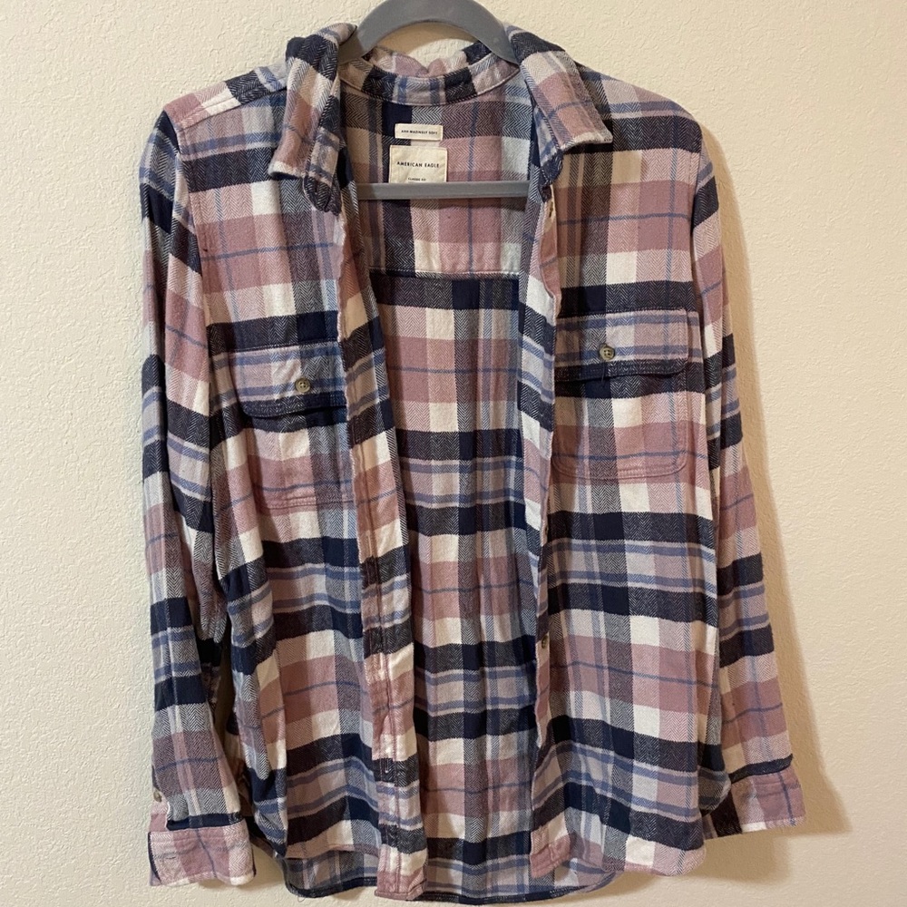Super Soft American Eagle Flannel- L